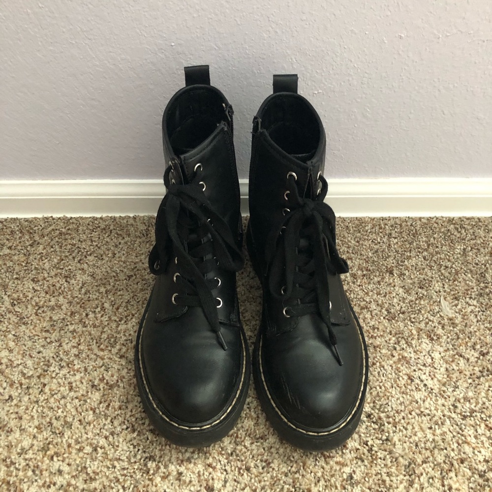 Madden Girl Boots 6.5